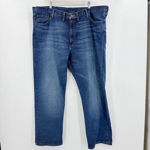 Wrangler Relaxed Fit Classic Blue Men's Jeans Size 44x30